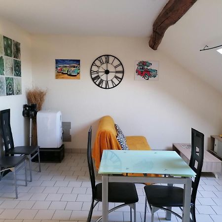 Appartement T2 avec parking privé à Doué la fontaine Exterior foto