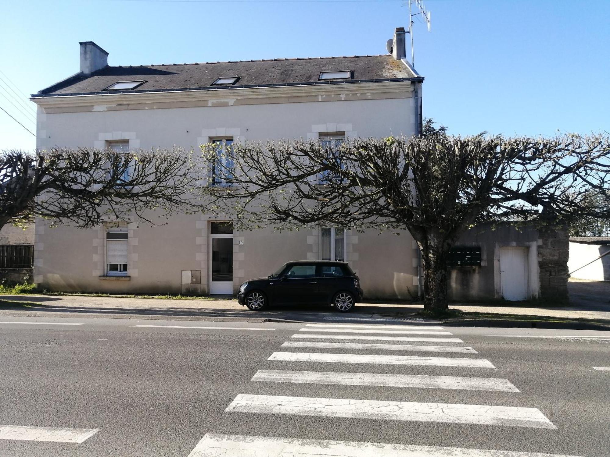 Appartement T2 avec parking privé à Doué la fontaine Exterior foto